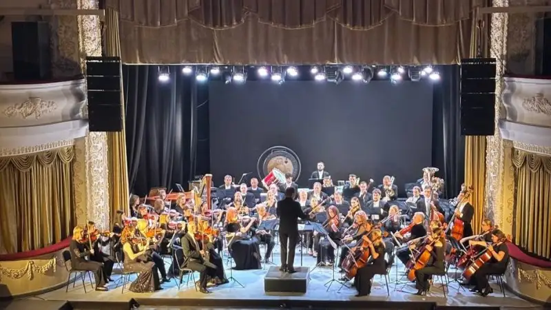 Магія симфонії у Кам’янці-Подільському: містяни почули концерт оркестру Українського Радіо