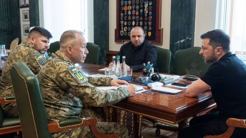 Зеленський: Україна готує нові далекобійні удари у відповідь на атаки Росії
