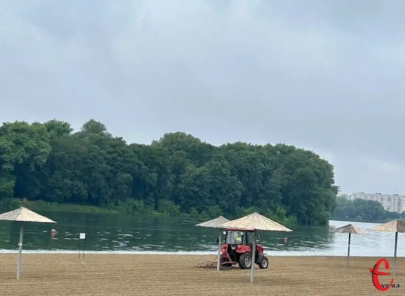 У Хмельницькому перевірили воду у водосховищі: незначне відхилення, але ситуація покращується