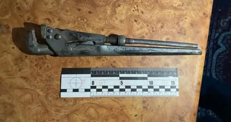 У Хмельницькому судитимуть чоловіка, якого підозрюють у вбивстві тещі розвідним ключем